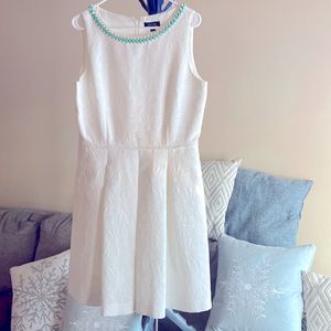 Gorgeous Tahari White dress with Green neck beading
